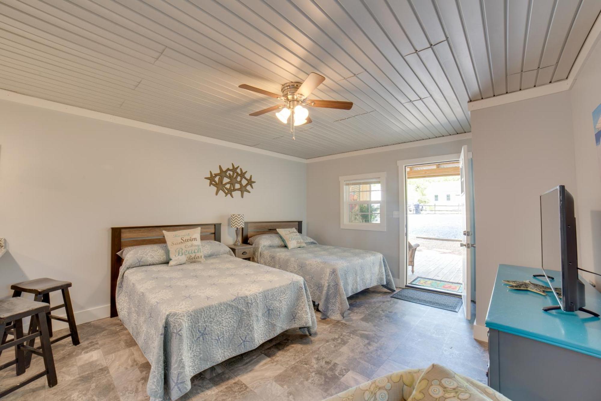 Ocean Isle Beach Studio With Patio - 1 Mi To Pier! Exteriör bild